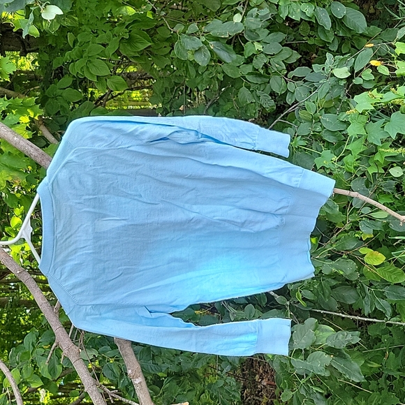 J.Crew Baby Blue Cardigan Size Medium - Picture 2 of 3